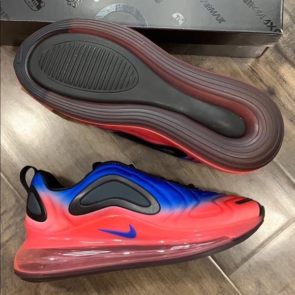 NIKE Air Max 720 (Gs) - Picture 16 of 16